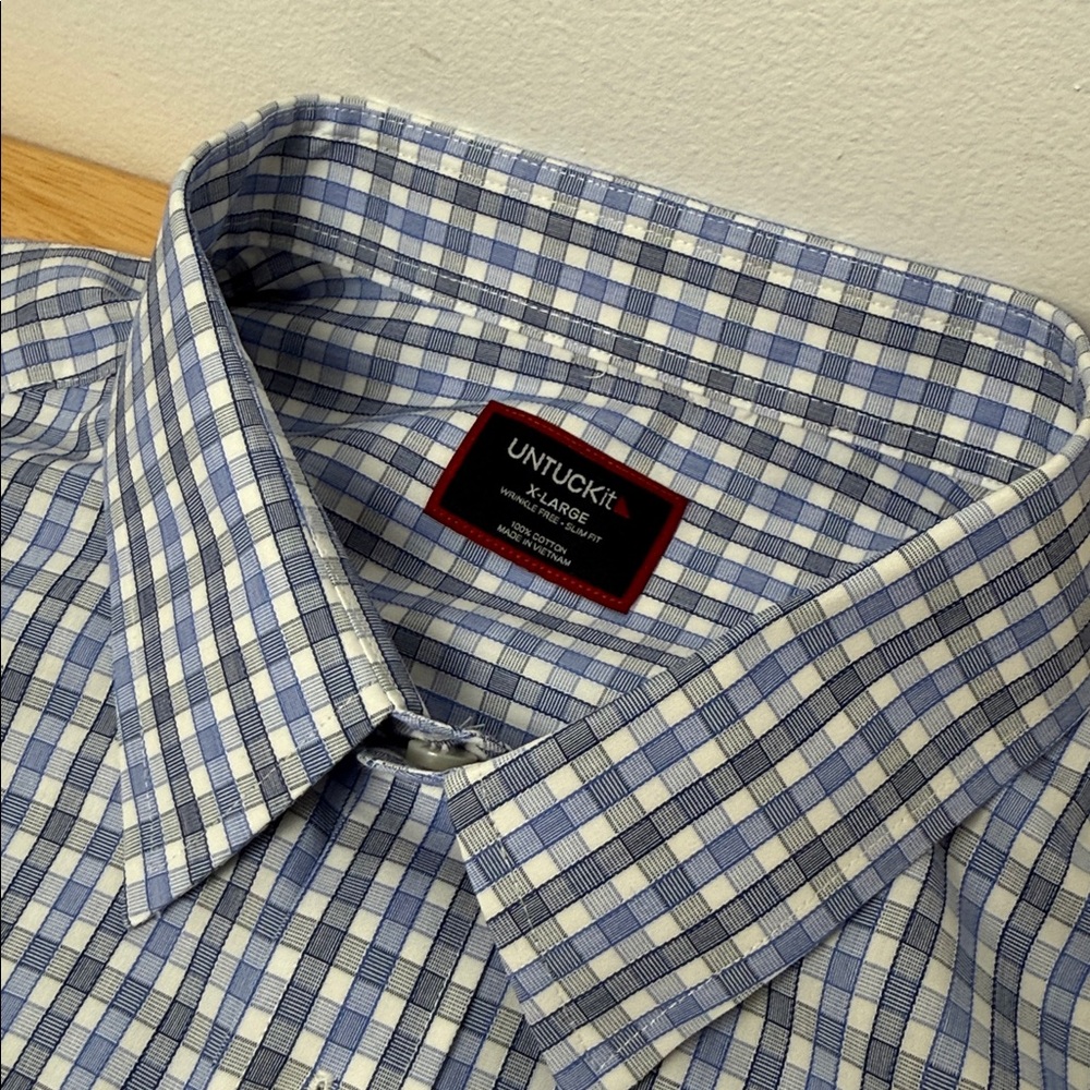 UNTUCKit Plaid L/S button-up Shirt
